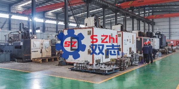 刮板輸送機(jī)撥鏈器護(hù)板、鏈輪組件、動力部維修方案